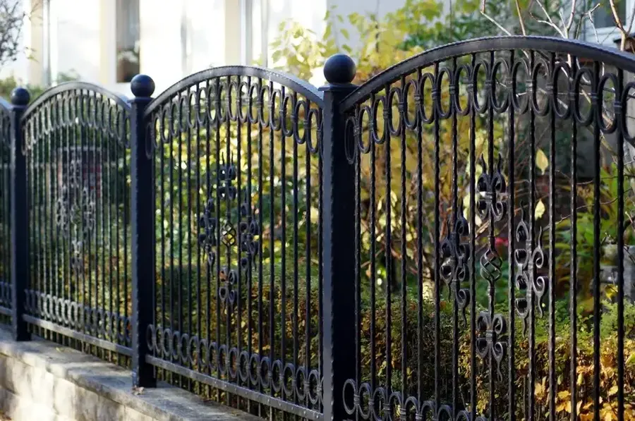 Professional Metal Fencing Jacksonville, FL